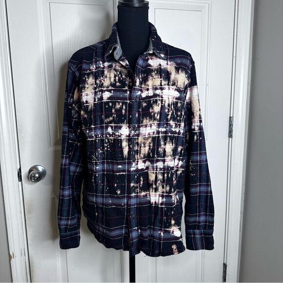 Soft flannel custom bleached shirt women’s medium - Picture 2 of 12